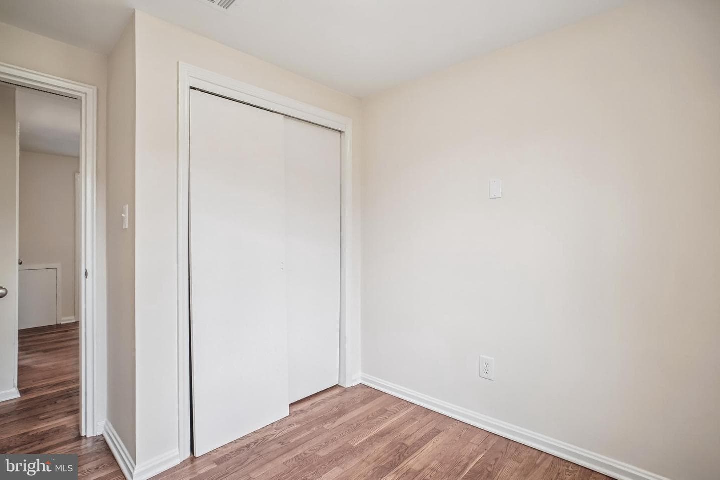 2933 Landover Street photo 24
