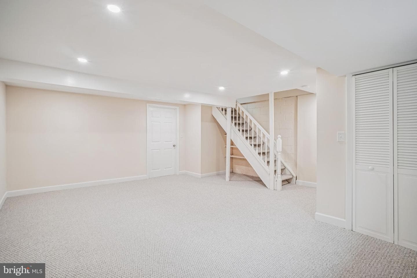 2933 Landover Street photo 26