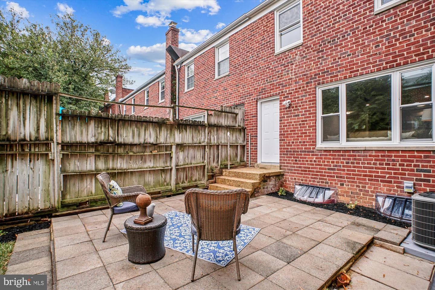 2933 Landover Street photo 34