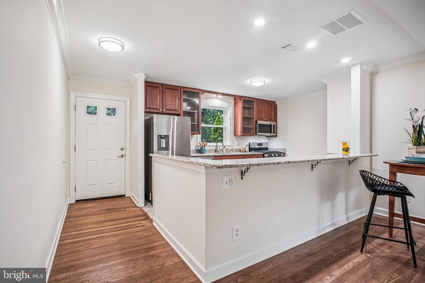 2933 Landover Street photo 7