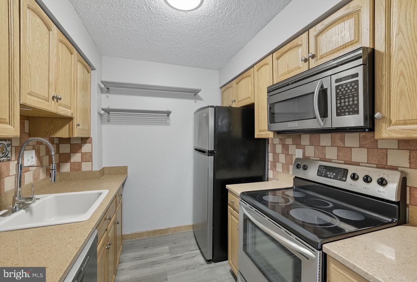 5300 Holmes Run Parkway #709 photo 13