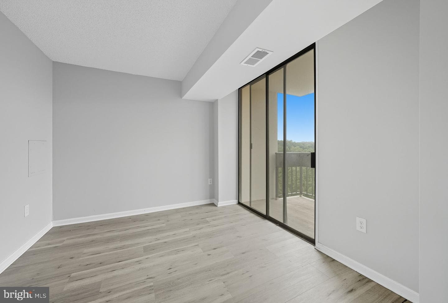 5300 Holmes Run Parkway #709 photo 16
