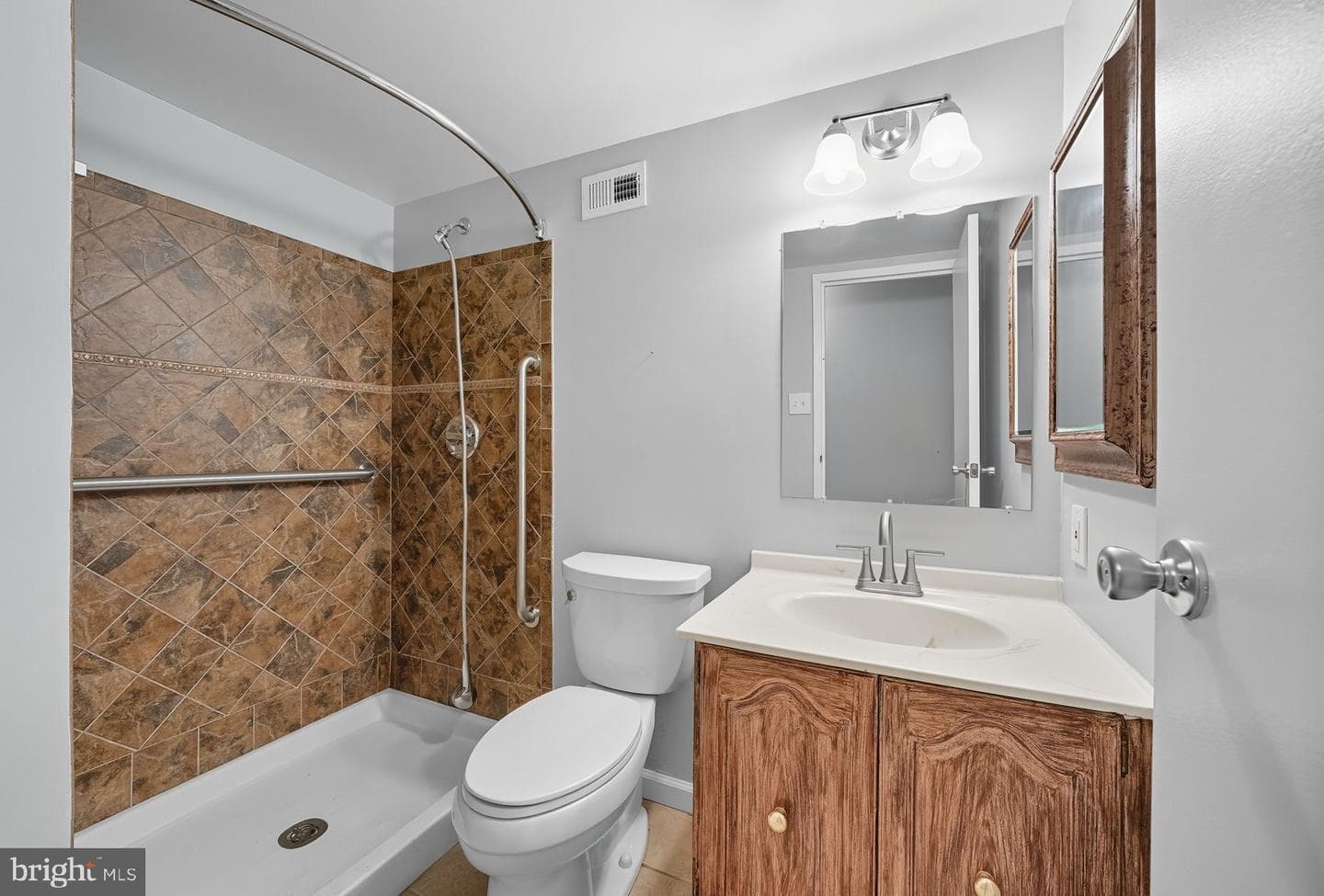 5300 Holmes Run Parkway #709 photo 18