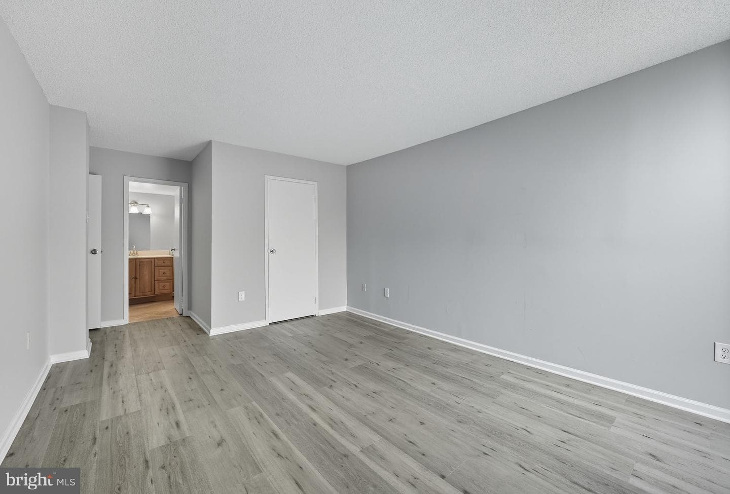 5300 Holmes Run Parkway #709 photo 20