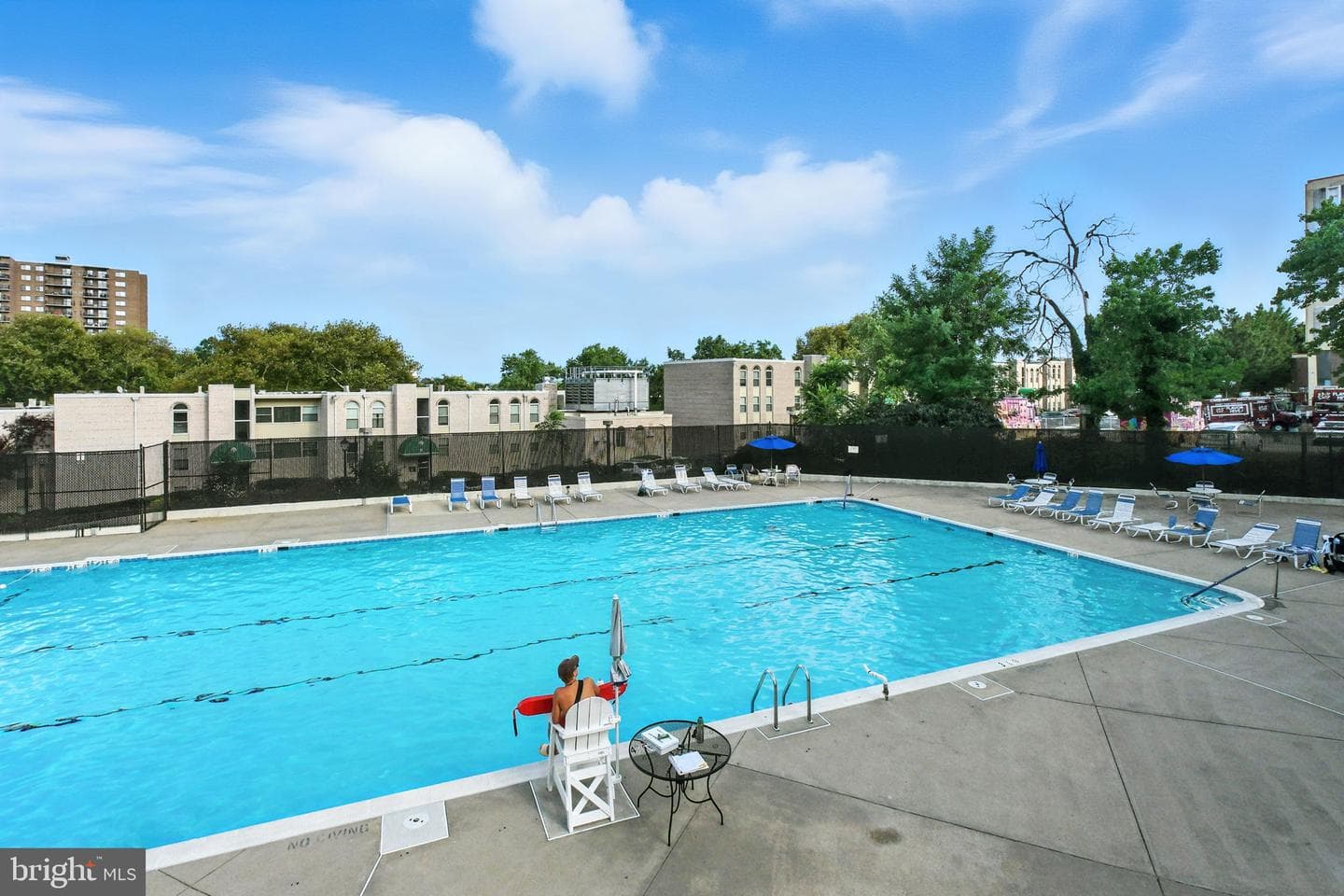 5300 Holmes Run Parkway #709 photo 31