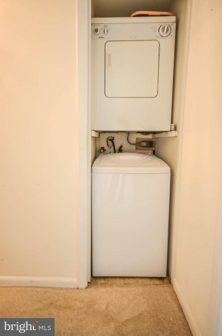 122 Roberts Lane #400 photo 11
