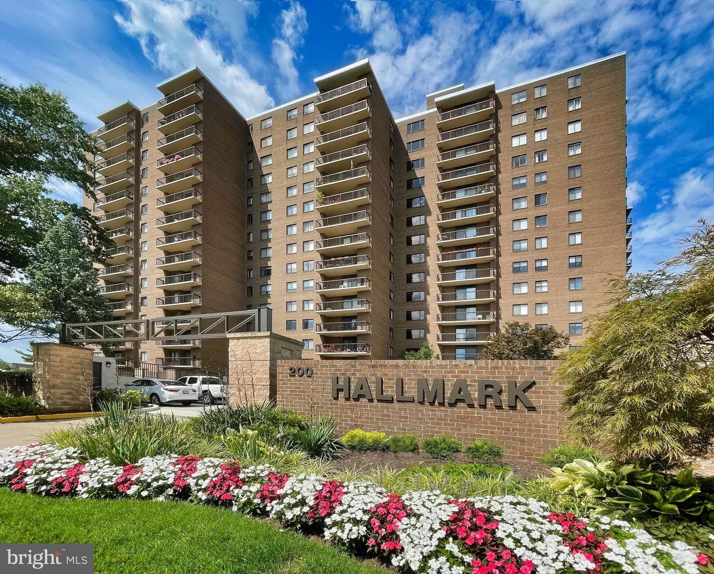 200 N Pickett Street N #703 photo 1