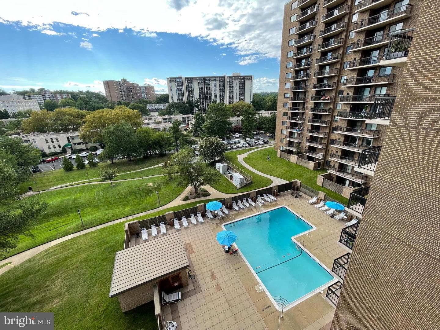 200 N Pickett Street N #703 photo 9