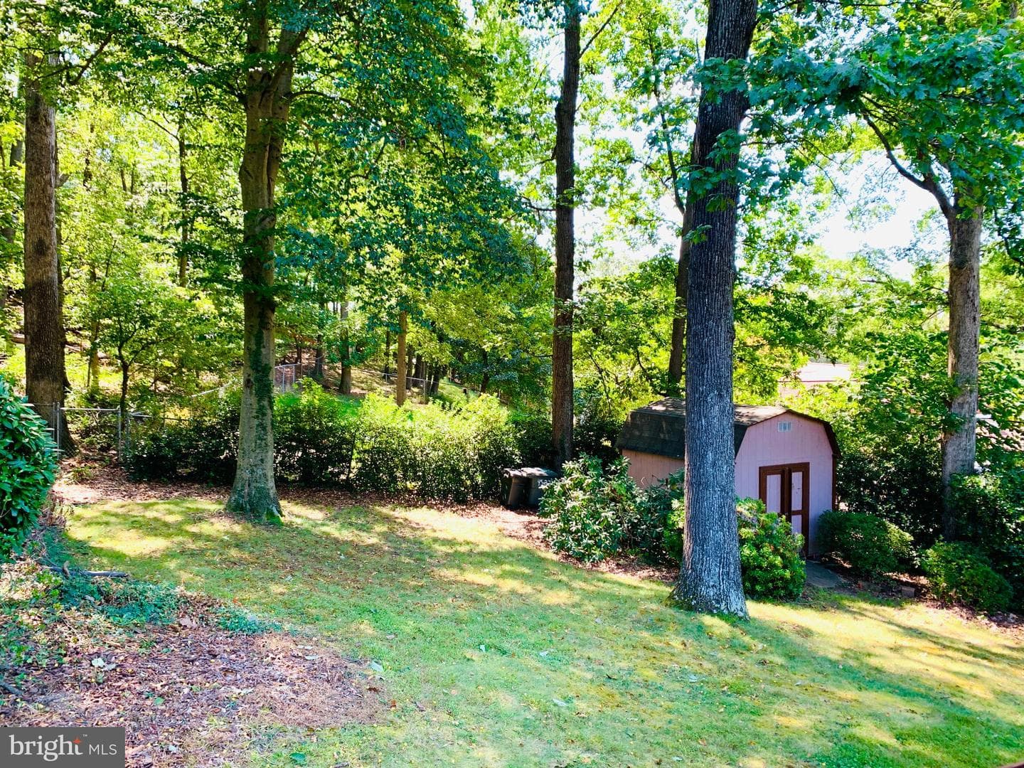 4532 Peacock Avenue photo 3