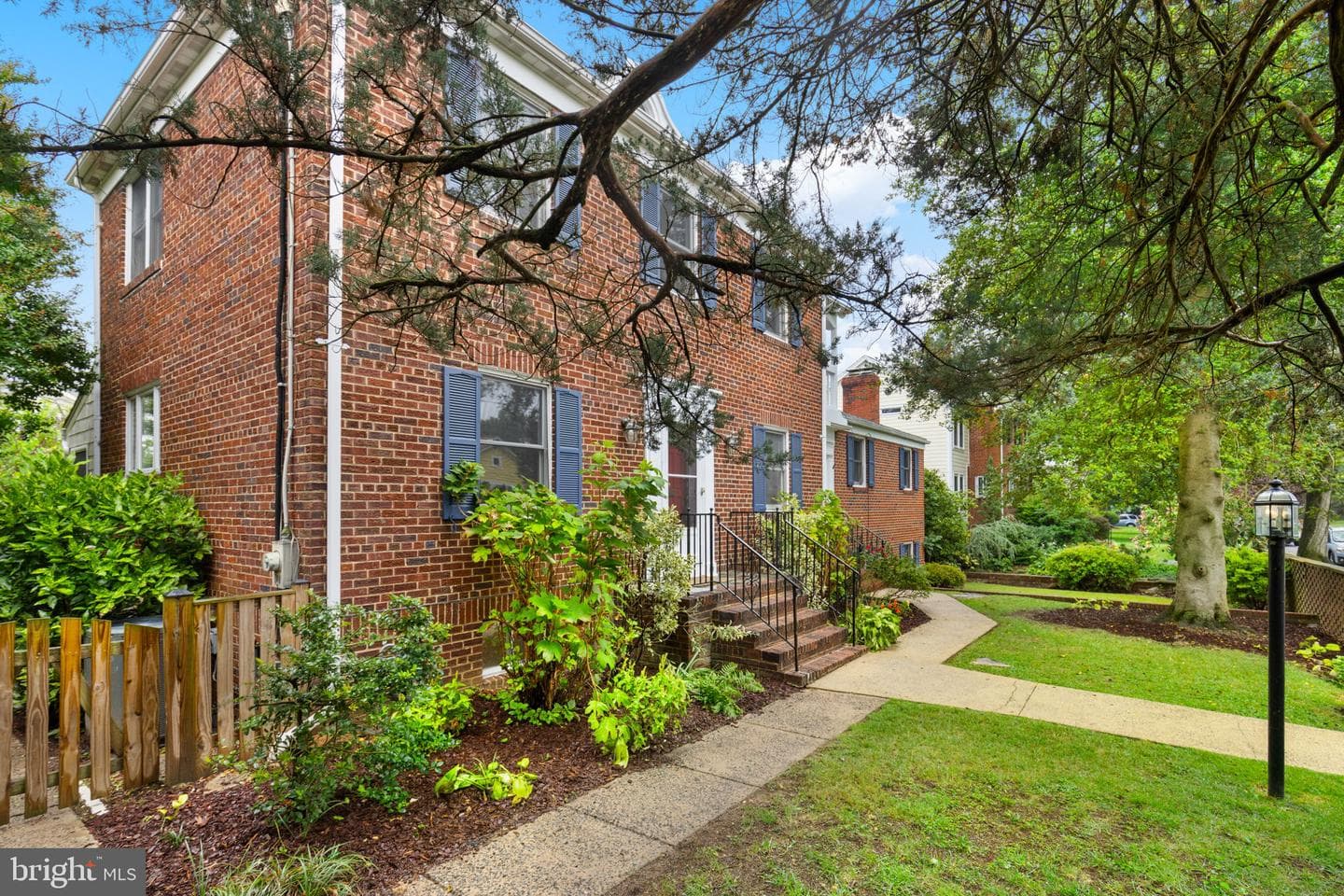 703 Braxton Place photo 3