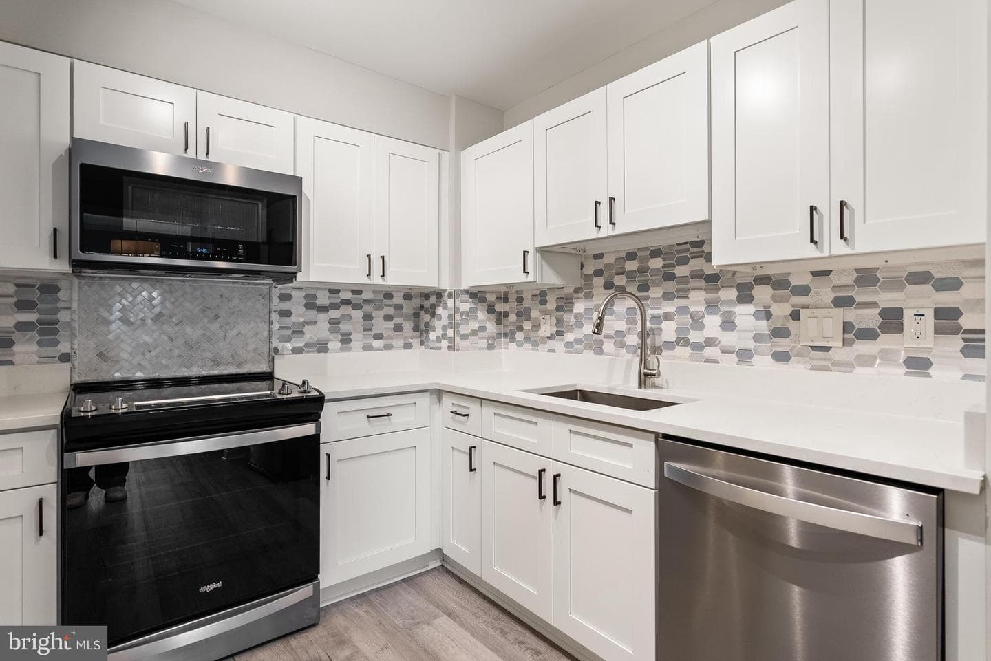 1250 S Washington Street S #116 photo 12