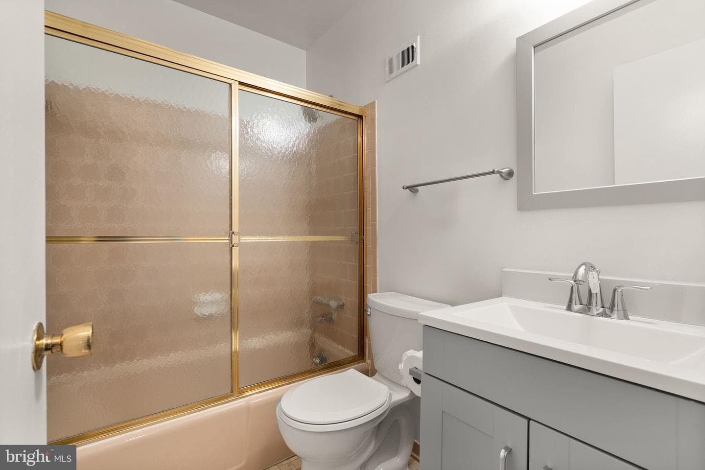5443 Richenbacher Avenue photo 39