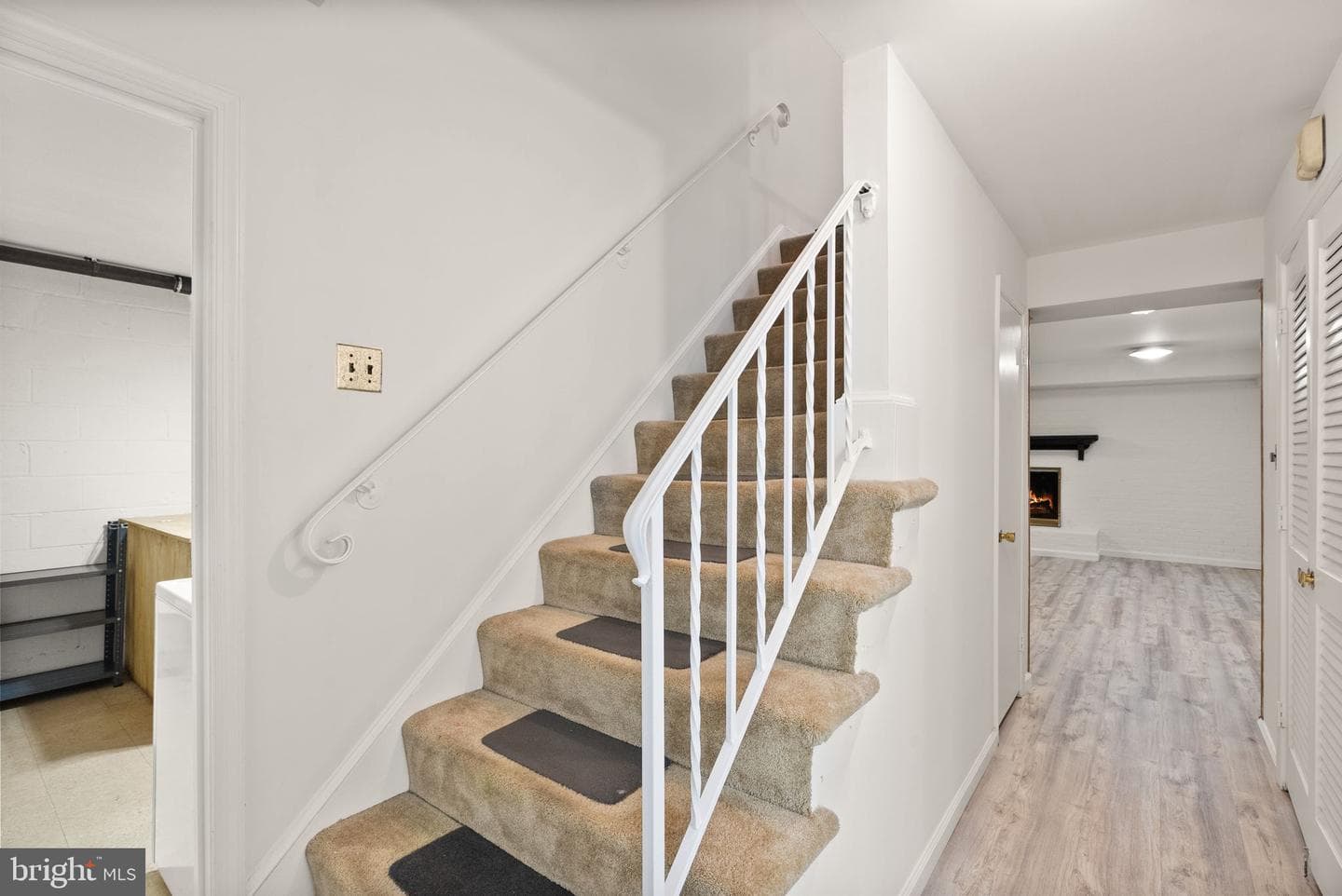 5443 Richenbacher Avenue photo 40