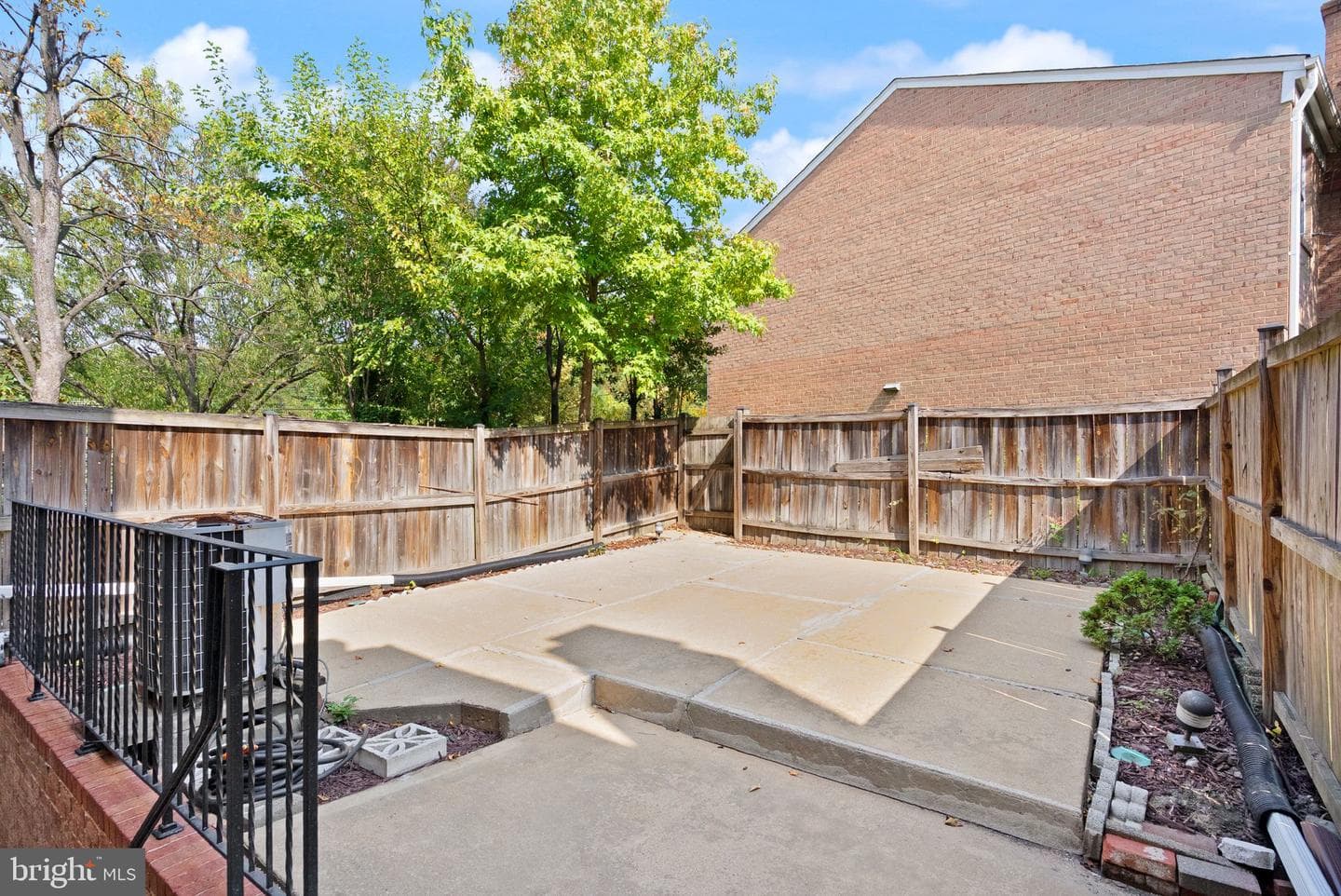 5443 Richenbacher Avenue photo 54
