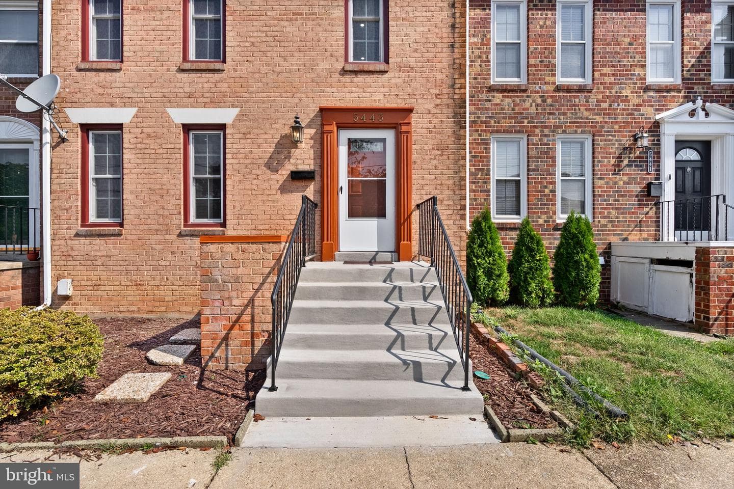 5443 Richenbacher Avenue photo 6