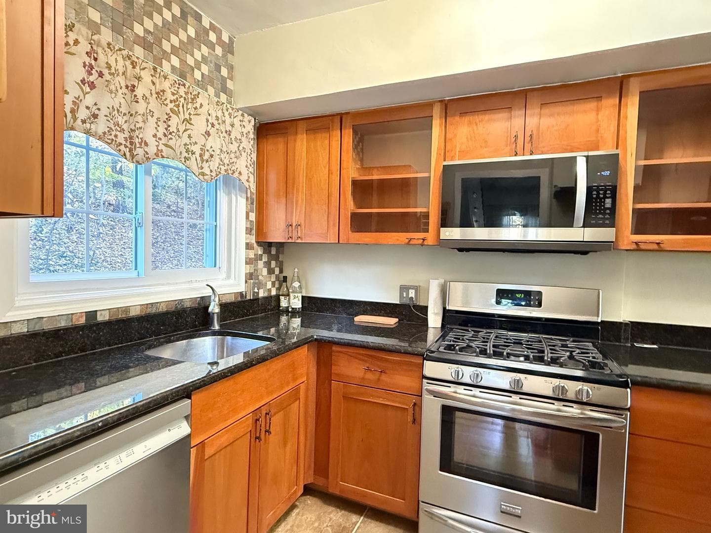 1609 Preston Road photo 10