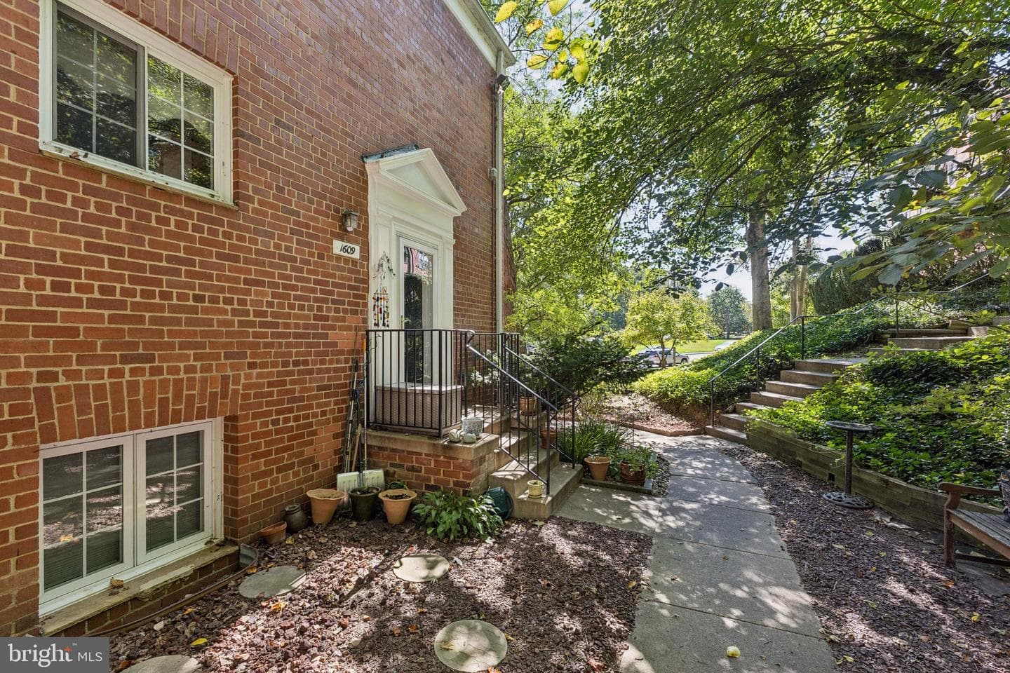 1609 Preston Road photo 4