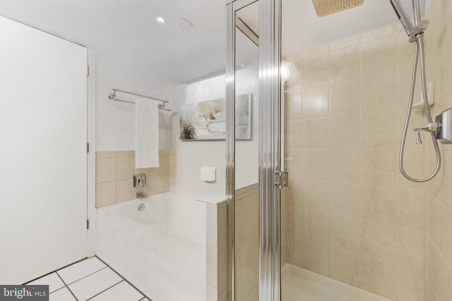 1115 Cameron Street #215 photo 16