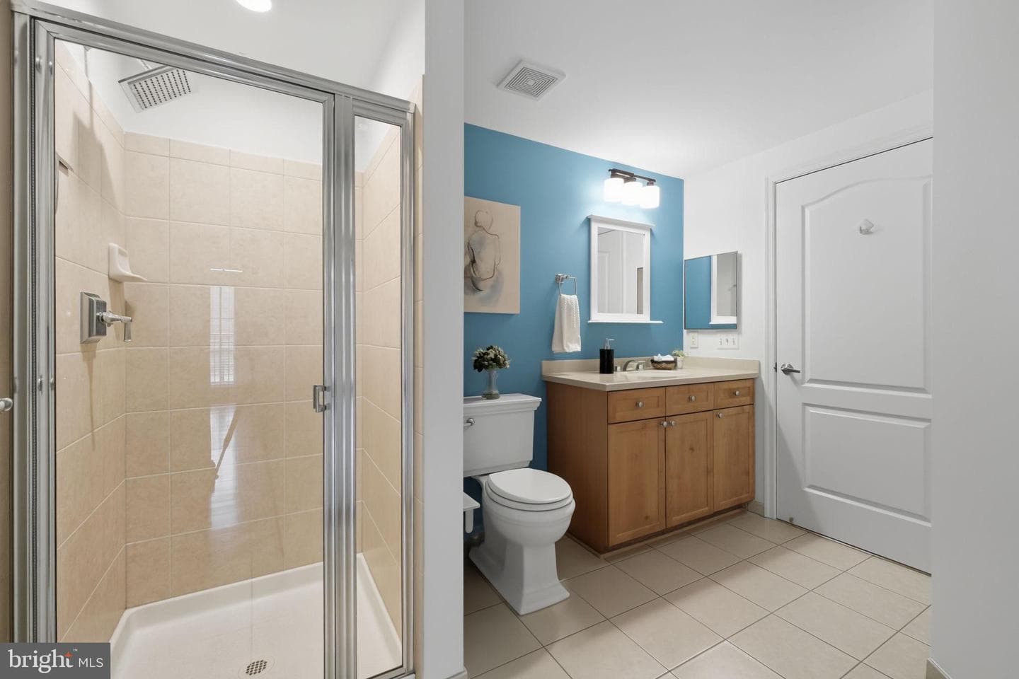 1115 Cameron Street #215 photo 23