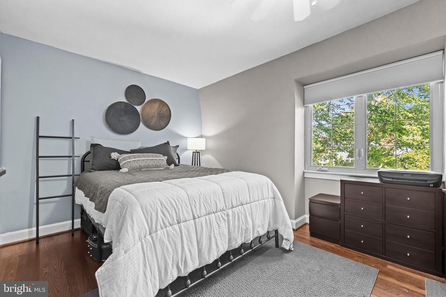708 Chetworth Place photo 25