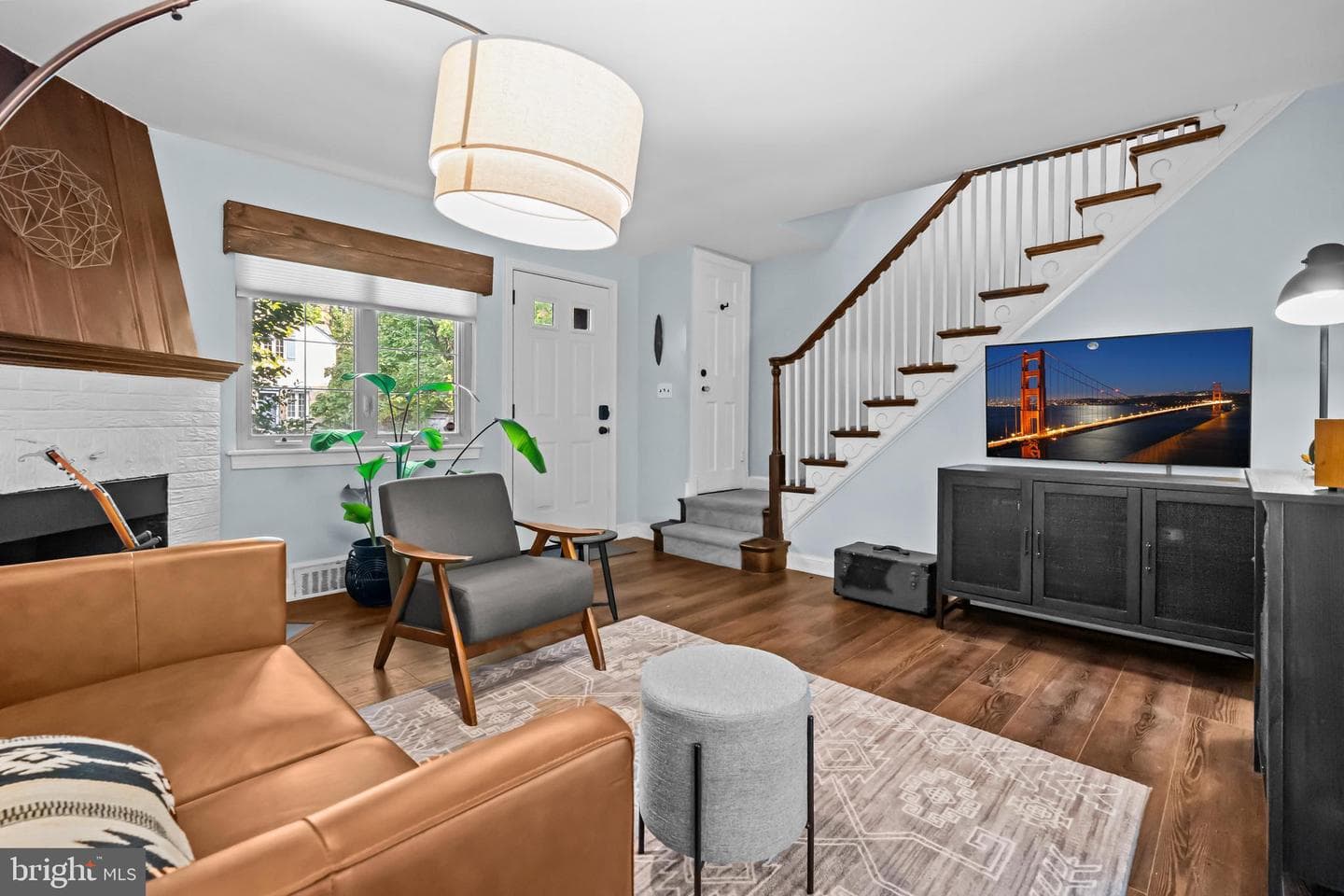 708 Chetworth Place photo 8