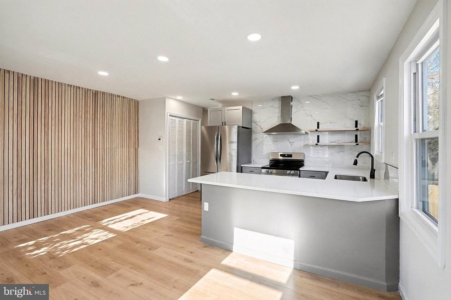 40 E Reed Avenue photo 4