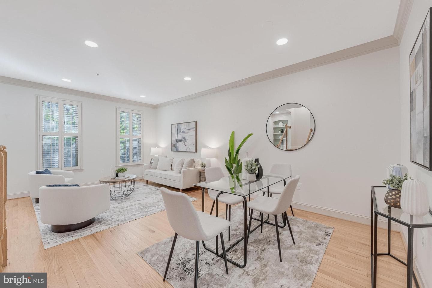 624 N Pitt Street photo 24