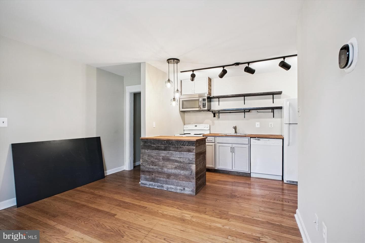 1706 Dewitt Avenue #a photo 7
