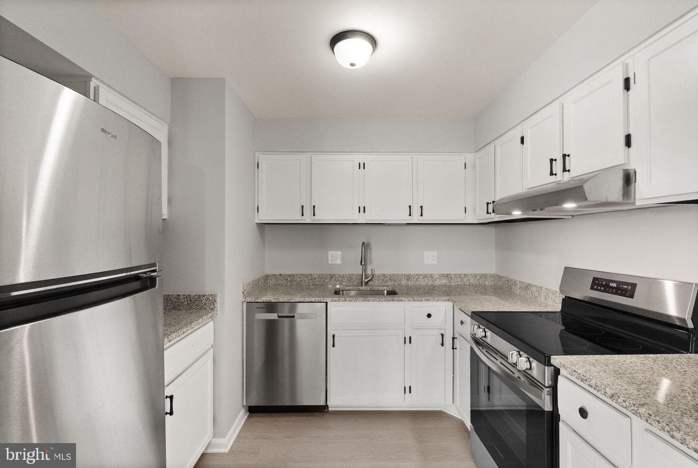 6145 Edsall Road #i photo 17