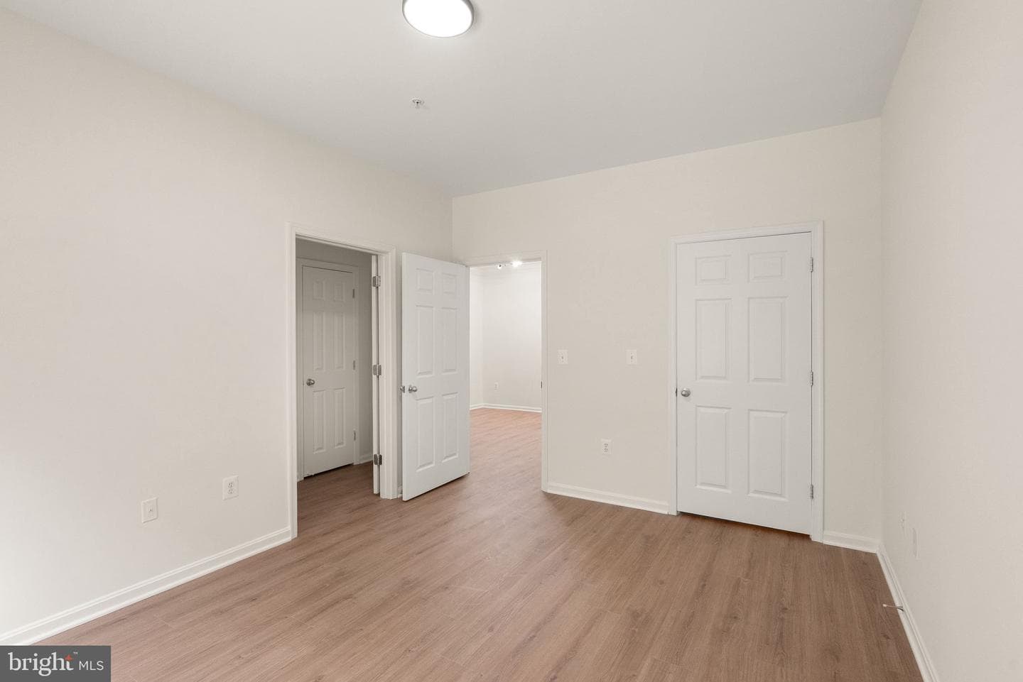 4860 Eisenhower Avenue #180 photo 22