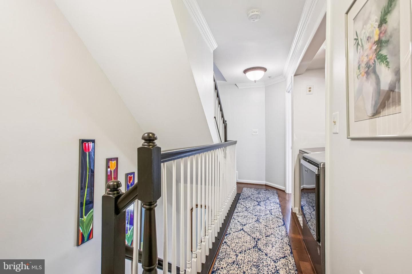 313 Hearthstone Mews photo 26
