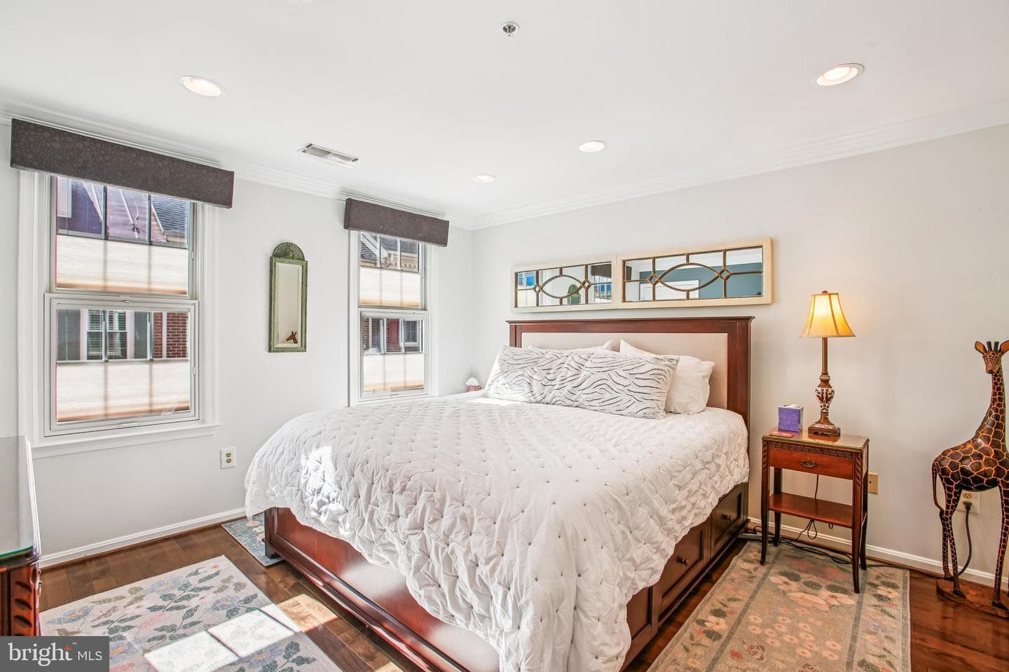 313 Hearthstone Mews photo 29
