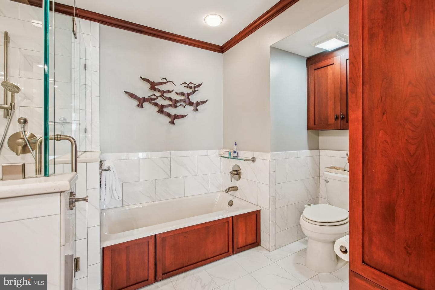 313 Hearthstone Mews photo 35