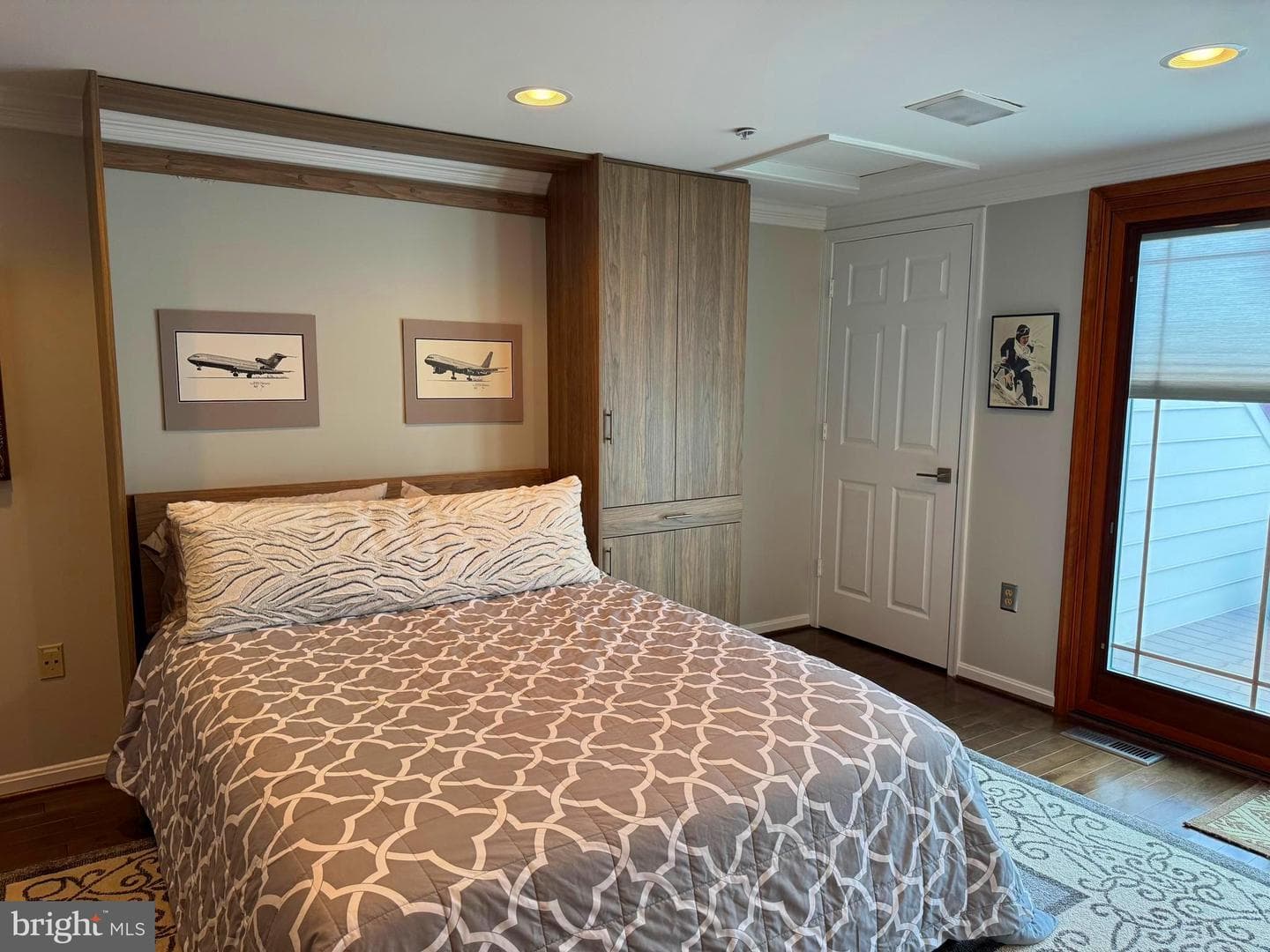 313 Hearthstone Mews photo 49