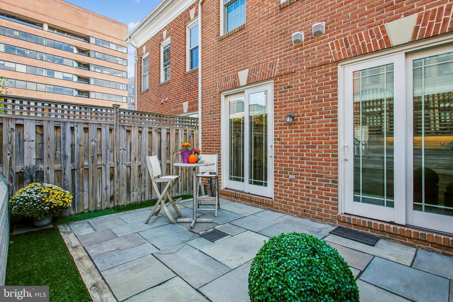313 Hearthstone Mews photo 62