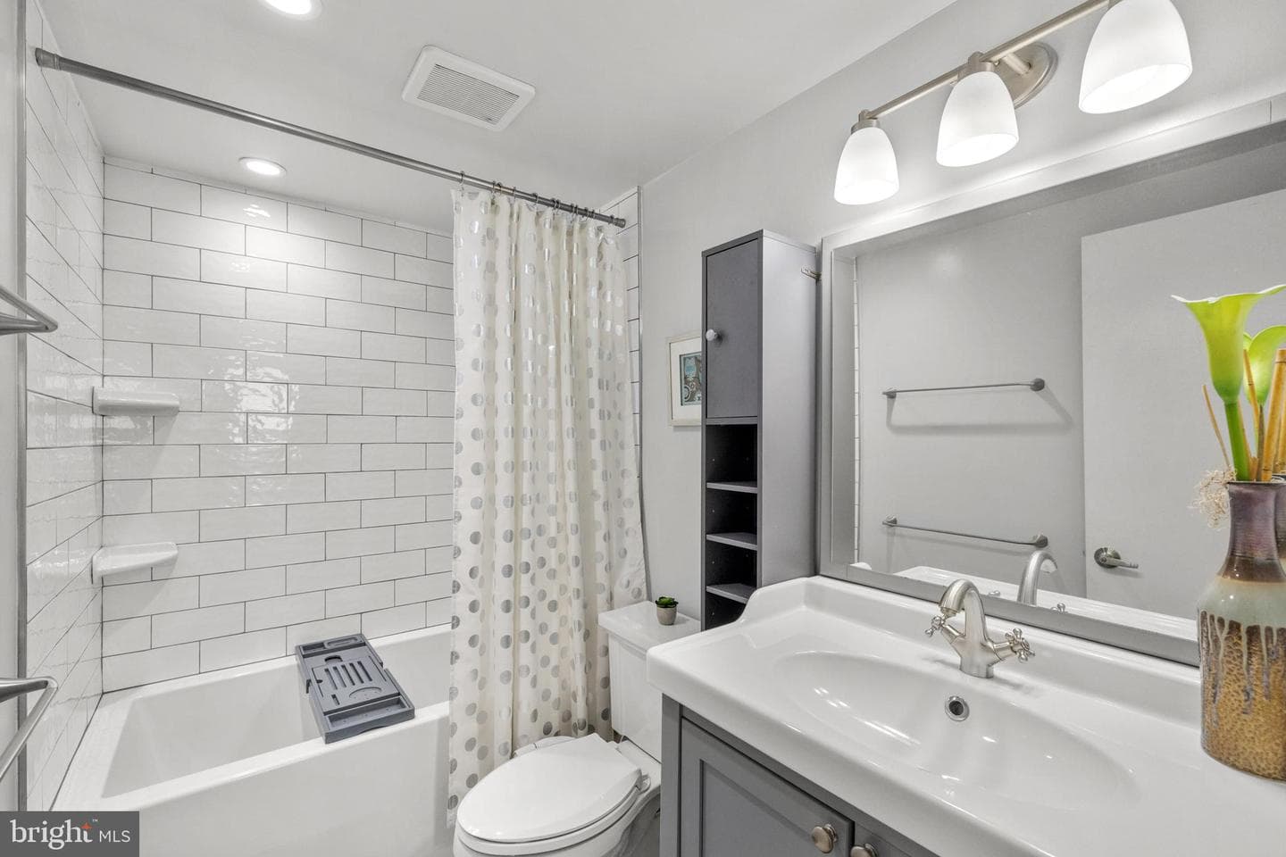 6301 Stevenson Avenue #1517 And 1515 photo 17