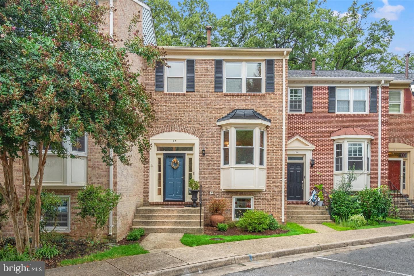 32 Carriage House Circle photo 1