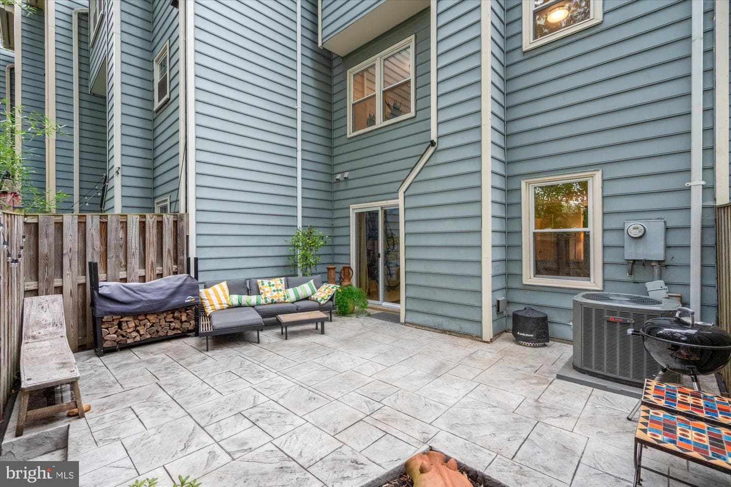 32 Carriage House Circle photo 25