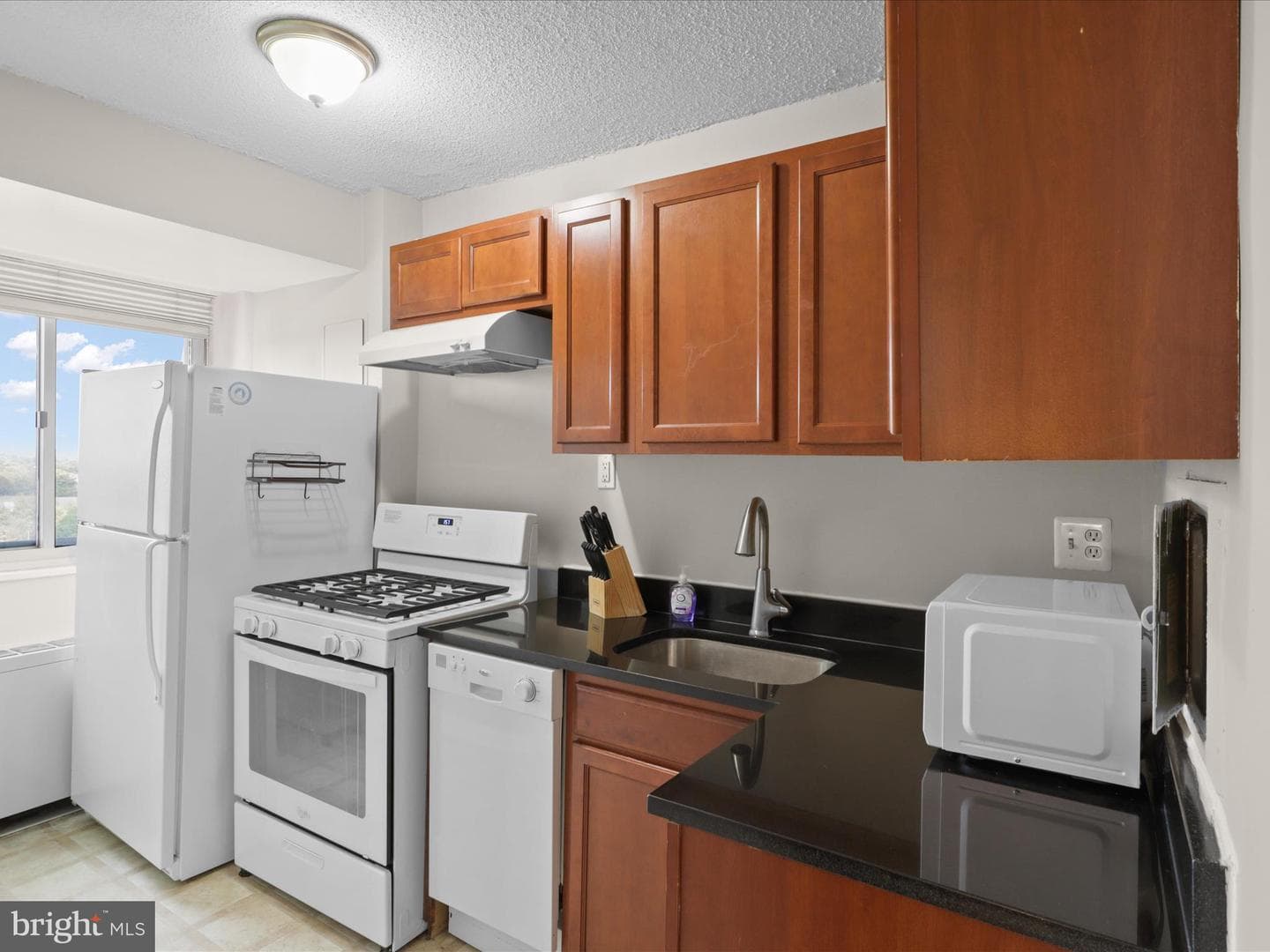 2500 N Van Dorn Street #813 photo 23