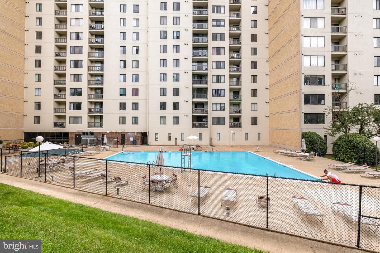 6300 Stevenson Avenue #610 photo 26