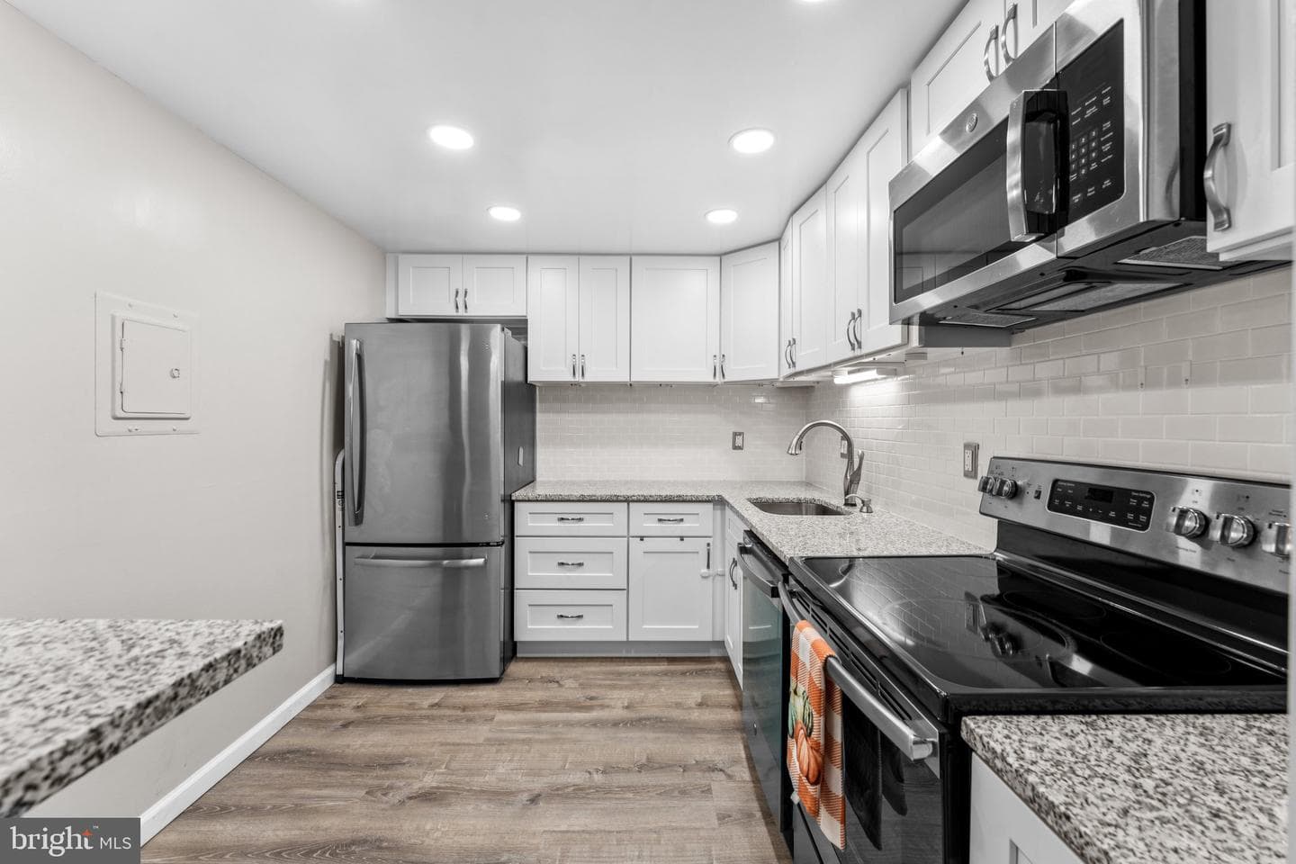 6300 Stevenson Avenue #610 photo 9
