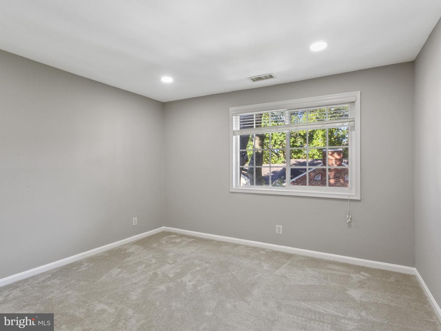 1267 N Van Dorn Street photo 17