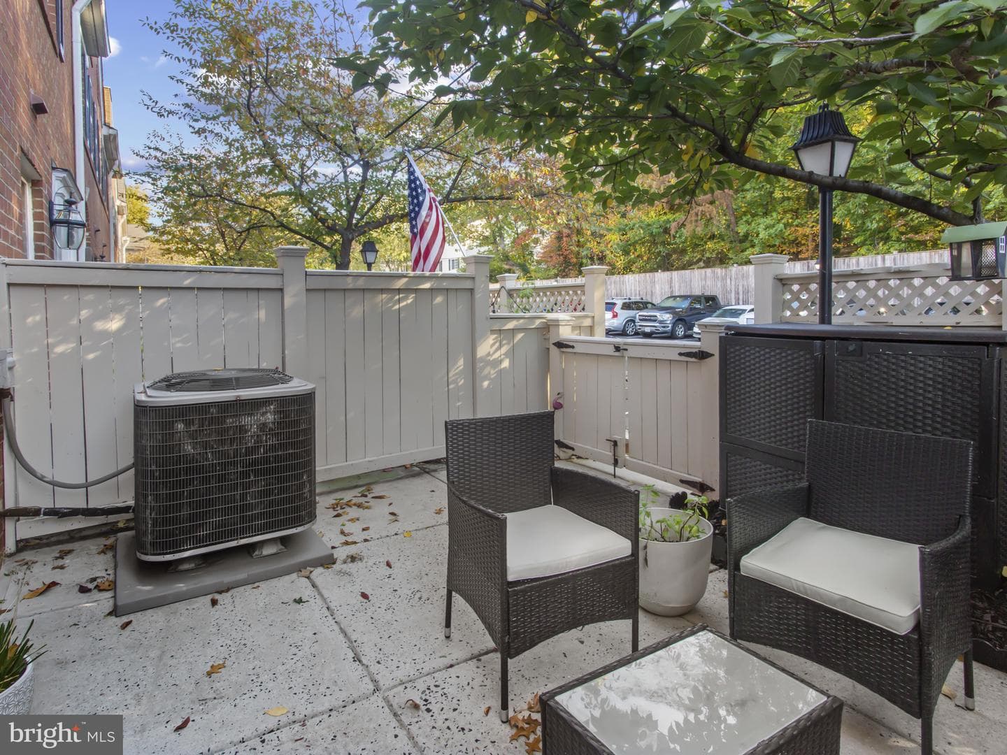 1267 N Van Dorn Street photo 24