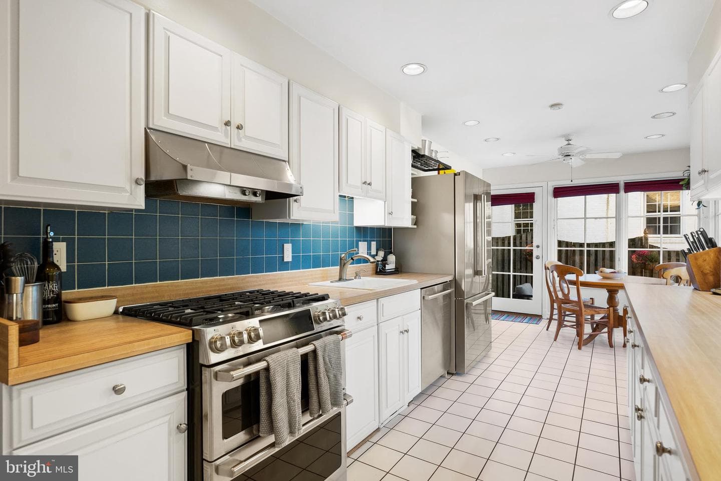 205 Vassar Place photo 11