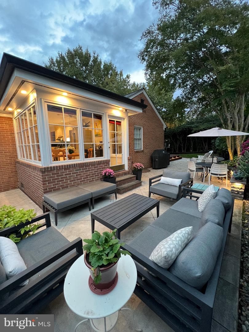 205 Vassar Place photo 42