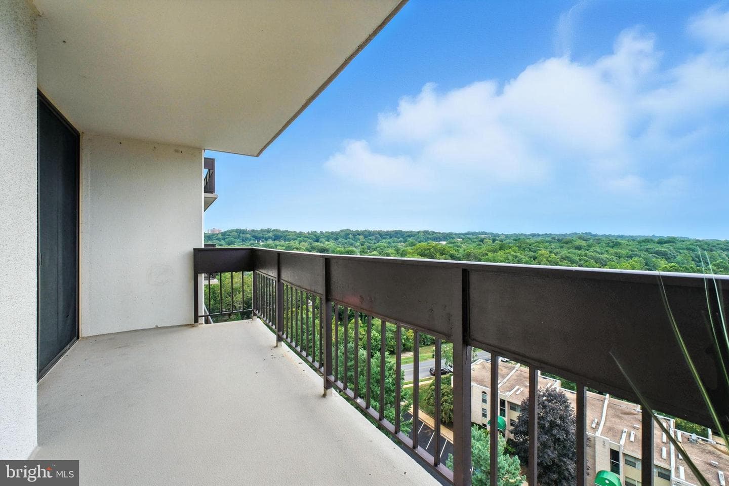 5300 Holmes Run Parkway #1210 photo 17