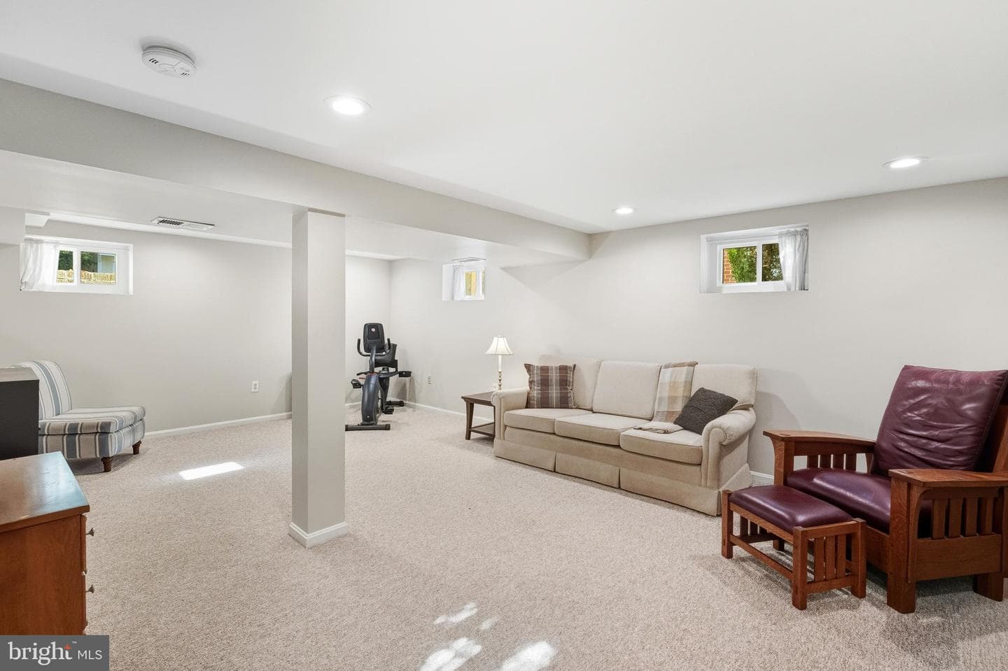 625 Prospect Place photo 32