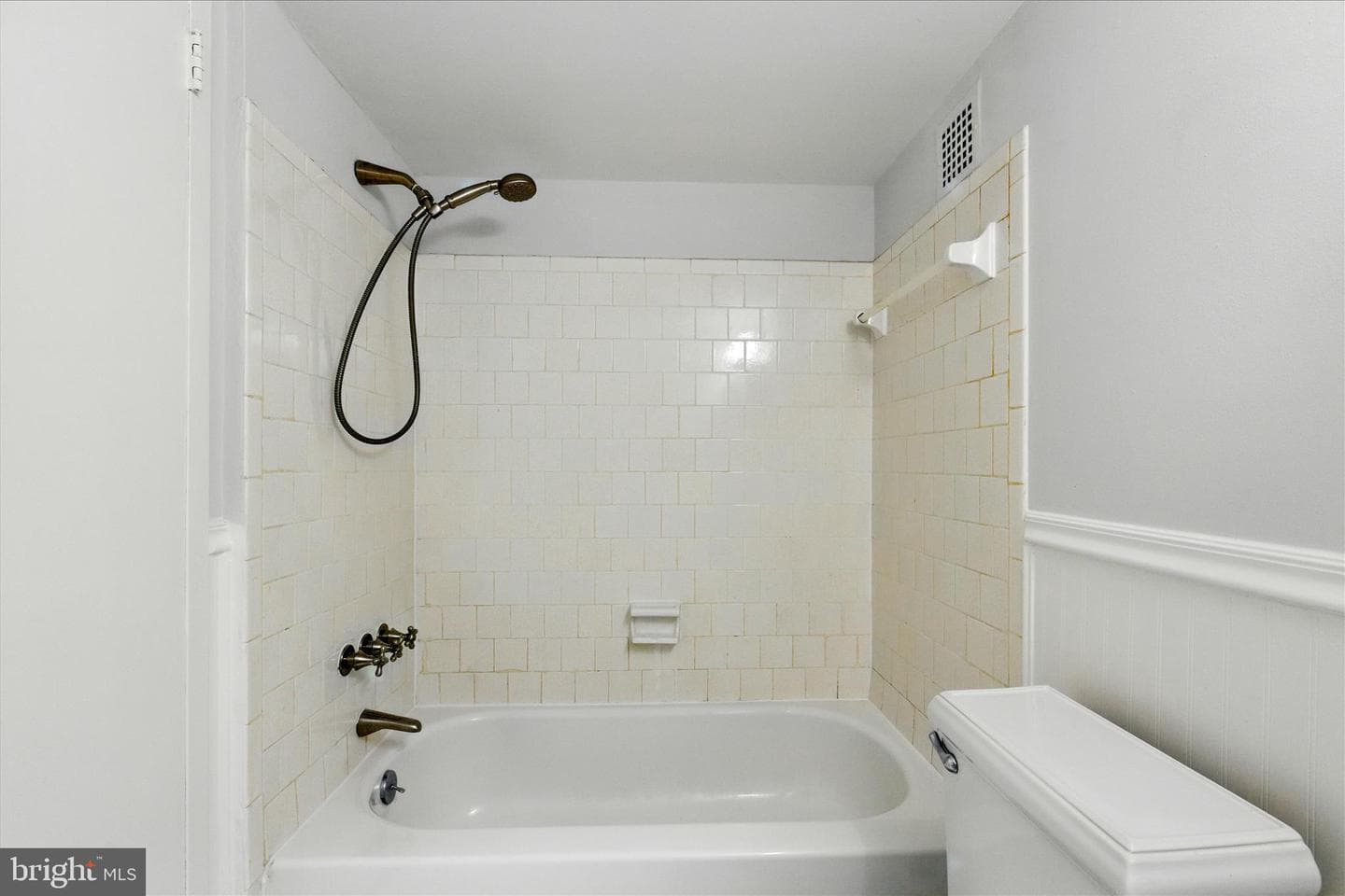 1225 Martha Custis Drive #919 photo 16