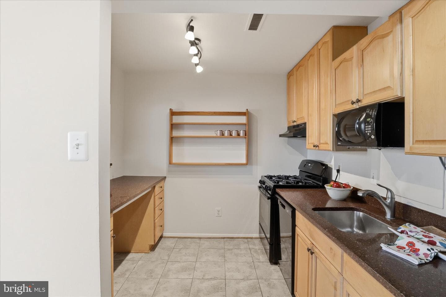 501 N Armistead Street #t2 photo 11