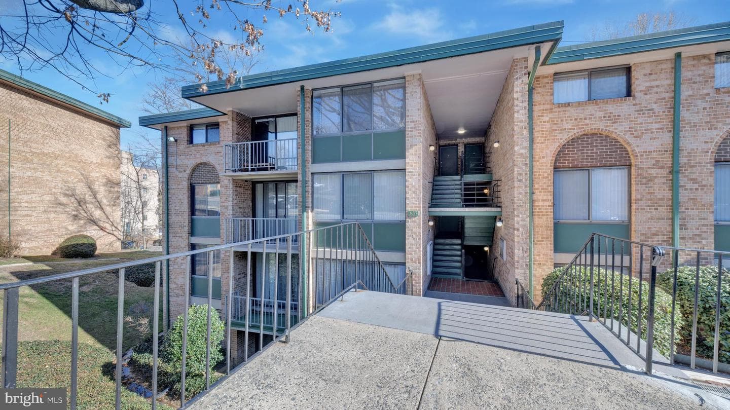 487 N Armistead Street #101 photo 7
